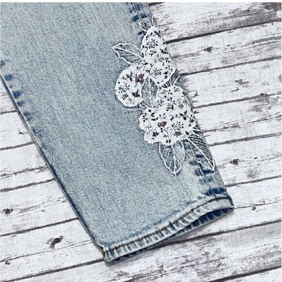 Driftwood Jackie High Rise Floral Embroidered Jeans - Picture 7 of 12